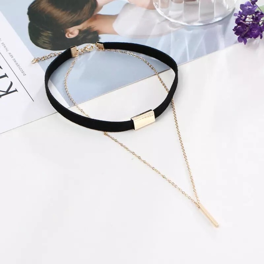 🎉 New Black Choker Dangle Necklace